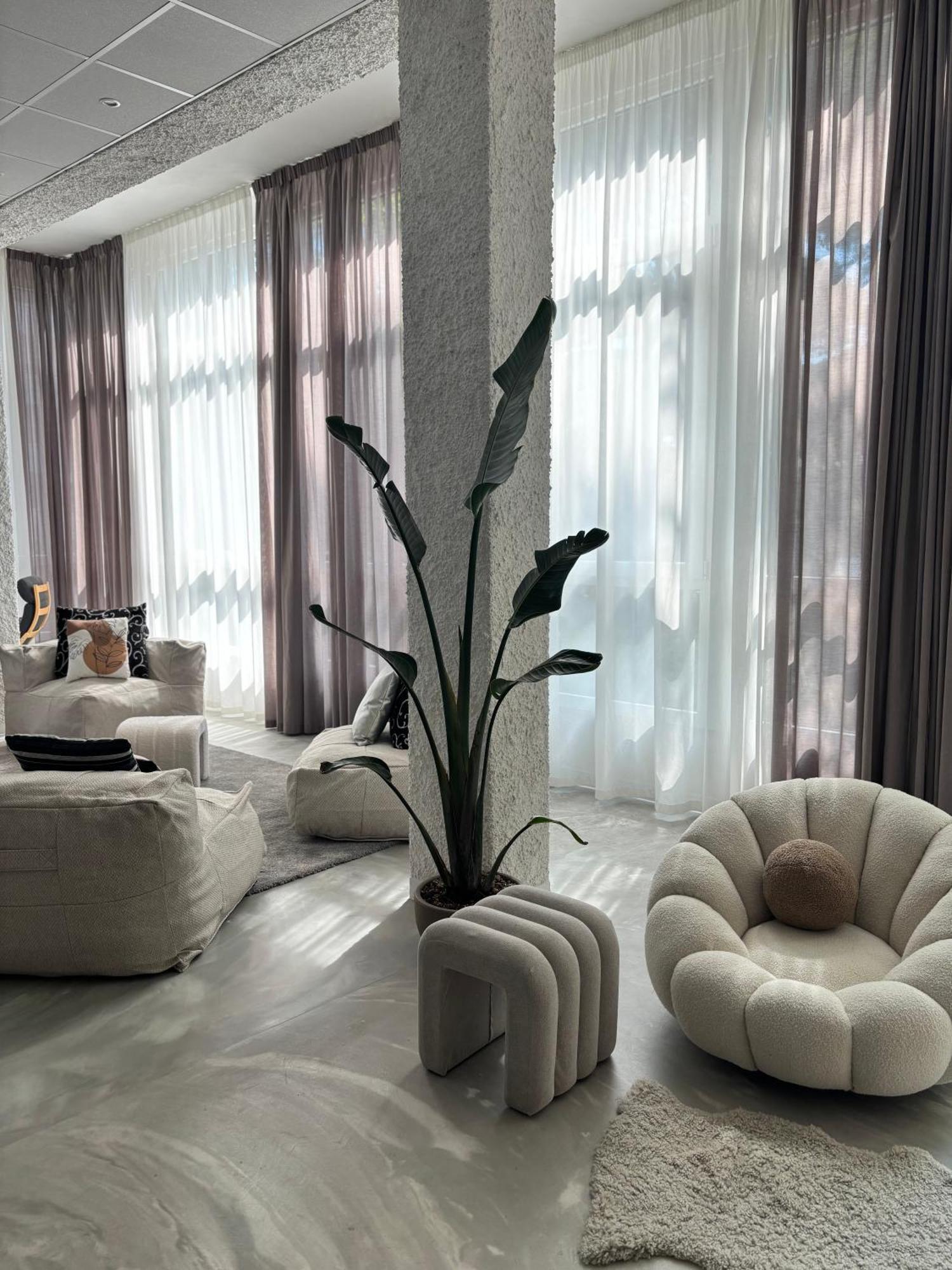 Hotel Augustus ميلانو ماريتيما المظهر الخارجي الصورة