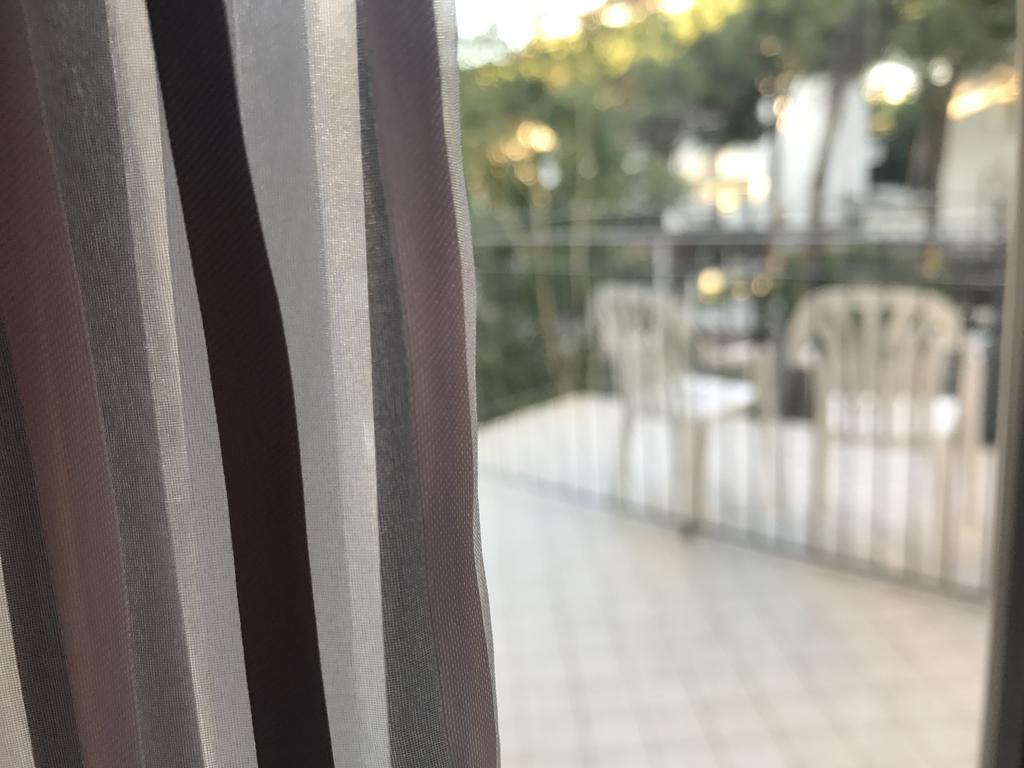 Hotel Augustus ميلانو ماريتيما المظهر الخارجي الصورة
